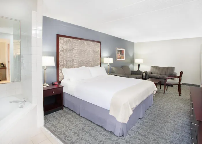 Hotel & Chicago-carol Stream Wheaton By Ihg 3*
