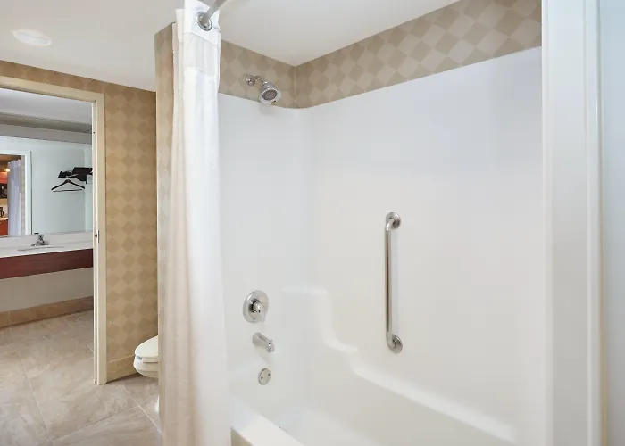 & Chicago-carol Stream Wheaton By Ihg 3*