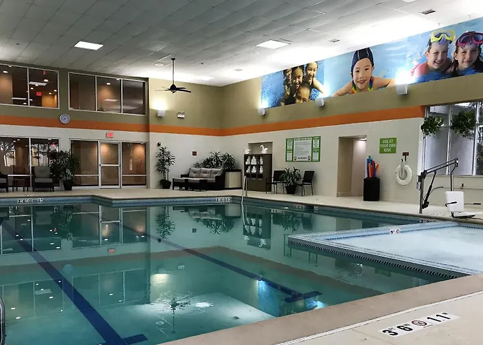 & Chicago-carol Stream Wheaton By Ihg 3*