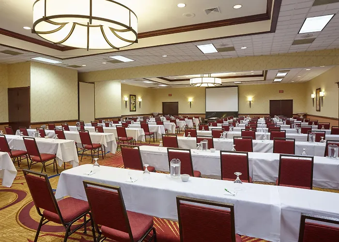 & Chicago-carol Stream Wheaton By Ihg 3* Carol Stream