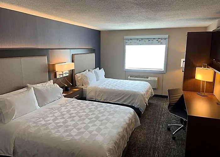 & Chicago-carol Stream Wheaton By Ihg 3*
