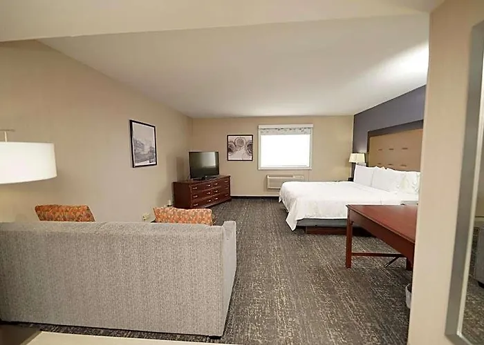 & Chicago-carol Stream Wheaton By Ihg 3* Carol Stream